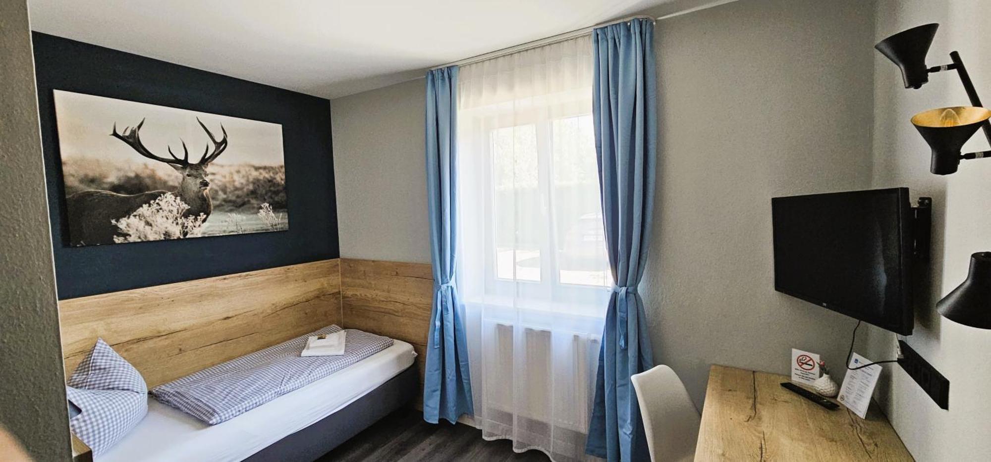 Novitel Pension Pliening - Muenchen Messe Экстерьер фото